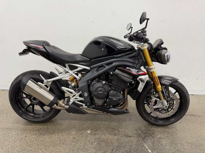 2021 Triumph SPEED TRIPLE 1200 RS Black