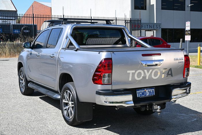 2018 Toyota Hilux SR5