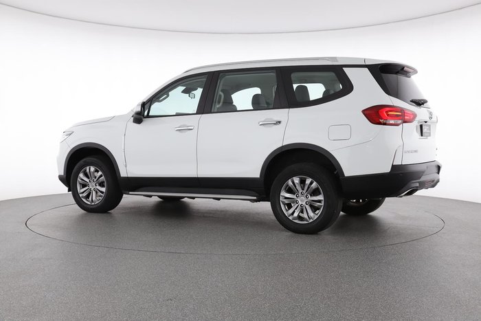 2022 LDV D90