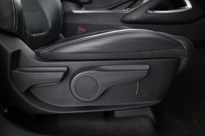2022 LDV D90