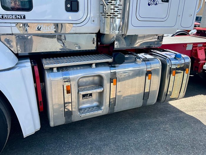 2016 Mack Trident Cmht Full Mack Rebuild $98000+Gst Rwc See Cond WHITE