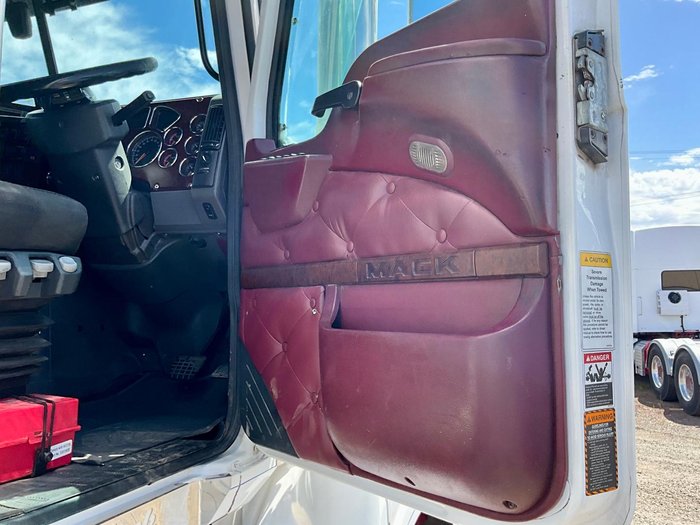 2016 Mack Trident Cmht Full Mack Rebuild $98000+Gst Rwc See Cond WHITE