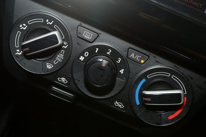 2019 Suzuki Swift GL Navigator