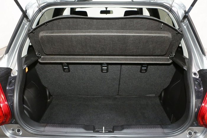 2019 Suzuki Swift GL Navigator