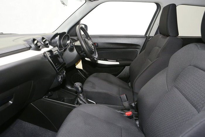 2019 Suzuki Swift GL Navigator