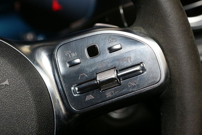 2021 Mercedes-Benz GLC-Class GLC300