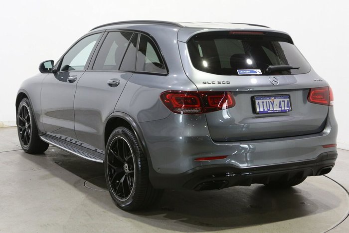 2021 Mercedes-Benz GLC-Class GLC300