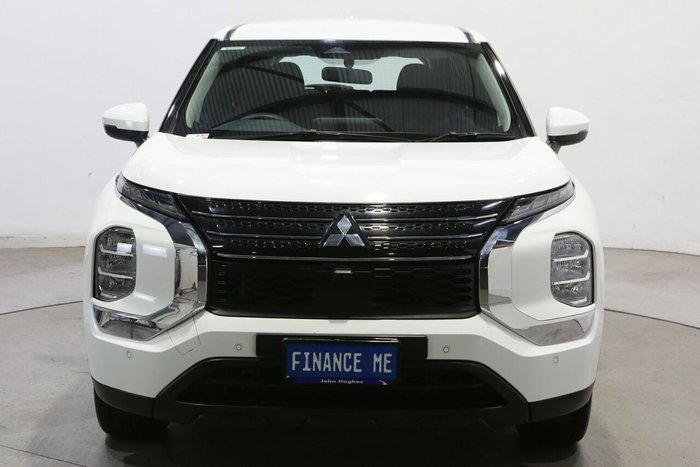 2022 Mitsubishi Outlander ES