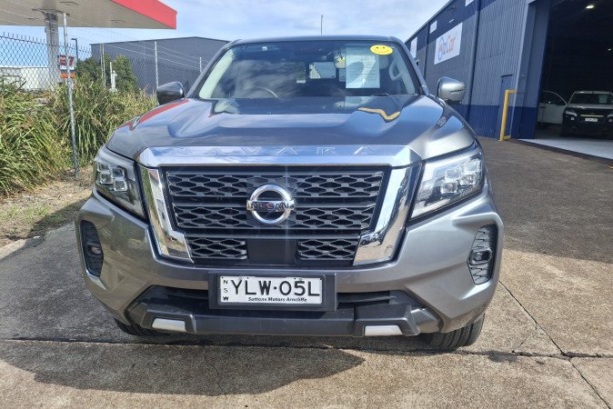 2021 NISSAN NAVARA