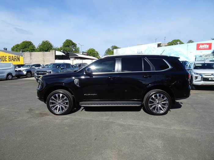 2022 Ford Everest Platinum