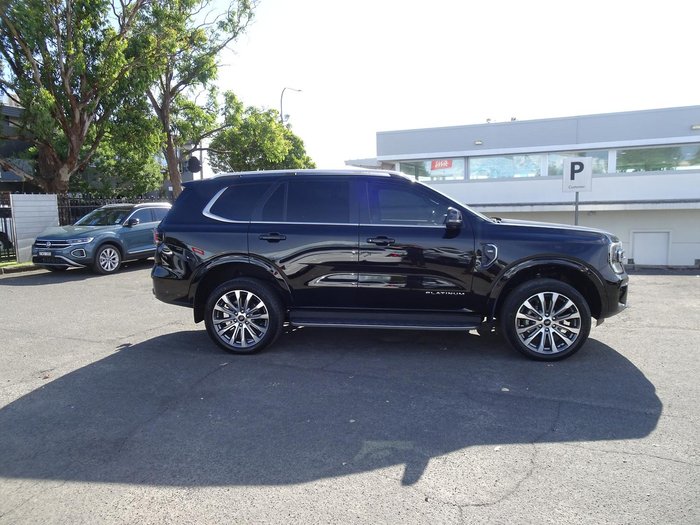 2022 Ford Everest Platinum