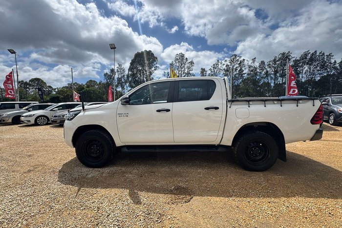 2021 Toyota Hilux SR
