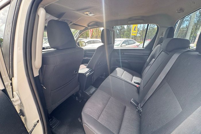 2021 Toyota Hilux SR