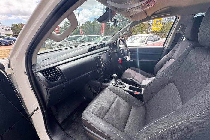 2021 Toyota Hilux SR