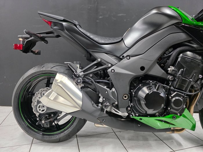 2025 Kawasaki Z1000 Grey