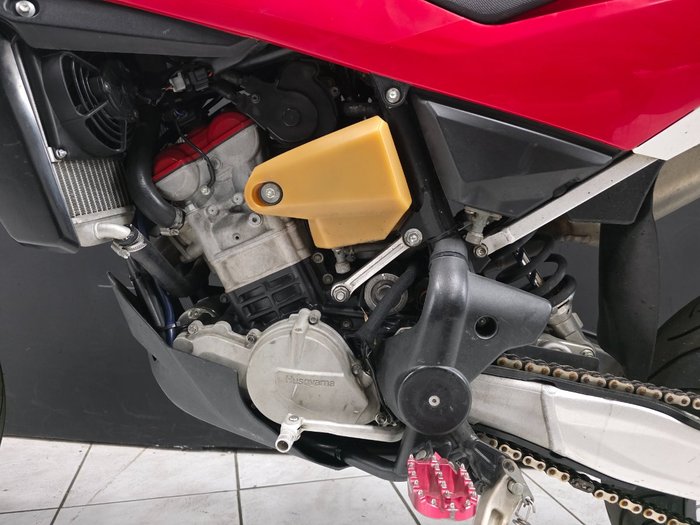 2013 HUSQVARNA TE449 Red