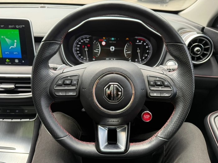2022 MG HS Excite