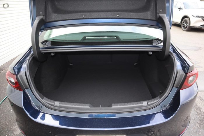 2025 Mazda 3 G20 Touring