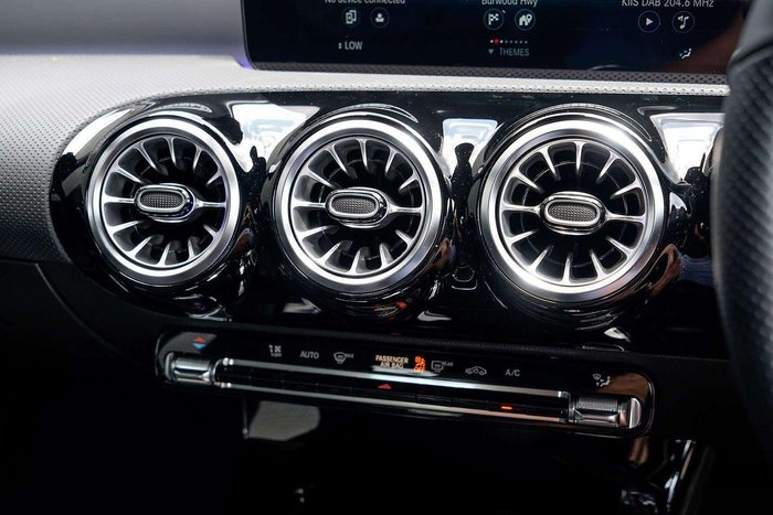 2022 Mercedes-Benz CLA-Class CLA200