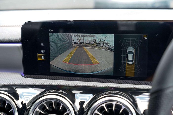 2022 Mercedes-Benz CLA-Class CLA200