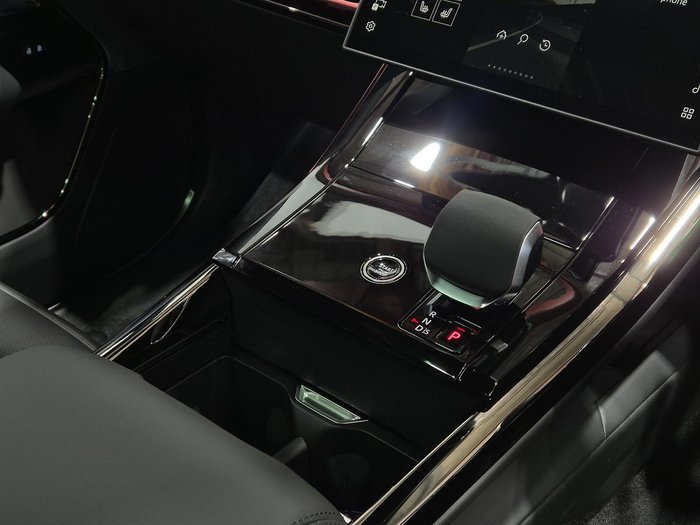 2025 Land Rover Range Rover Sport D300 Dynamic SE L461 MY25 AWD Santorini Black