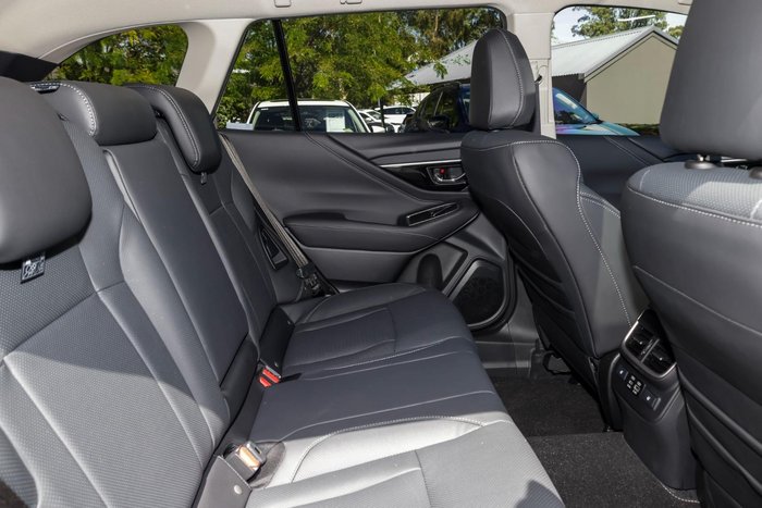 2025 Subaru Outback AWD Touring XT 6GEN MY25 AWD Ice Silver