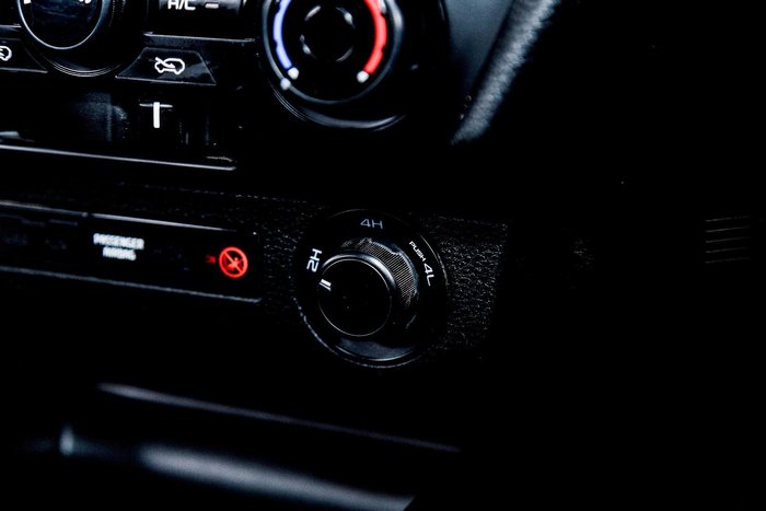 2020 Isuzu D-MAX SX MY19 4X4 Dual Range Splash White