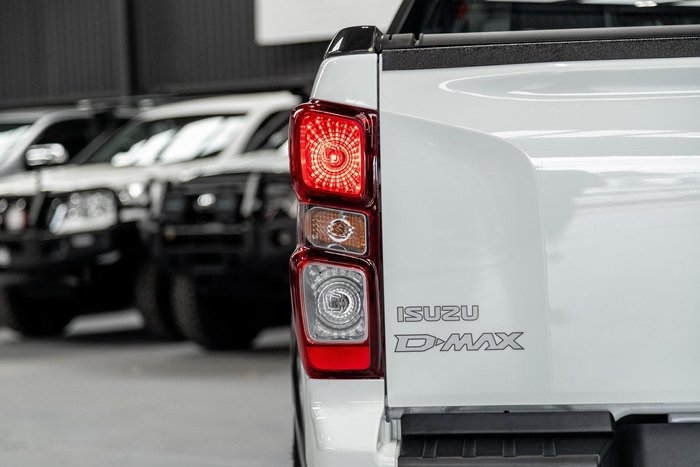 2020 Isuzu D-MAX SX MY19 4X4 Dual Range Splash White