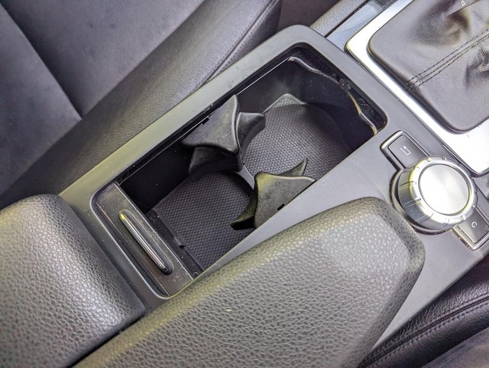 2011 Mercedes-Benz C-Class C250 BlueEFFICIENCY Avantgarde W204 MY11 Calcite white