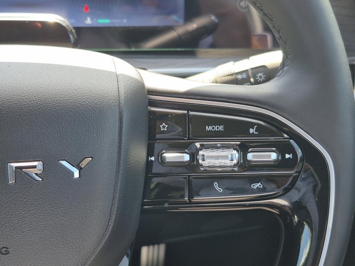 2025 Chery Tiggo 8 Pro Max Ultimate AWD MY24 AWD Lunar White