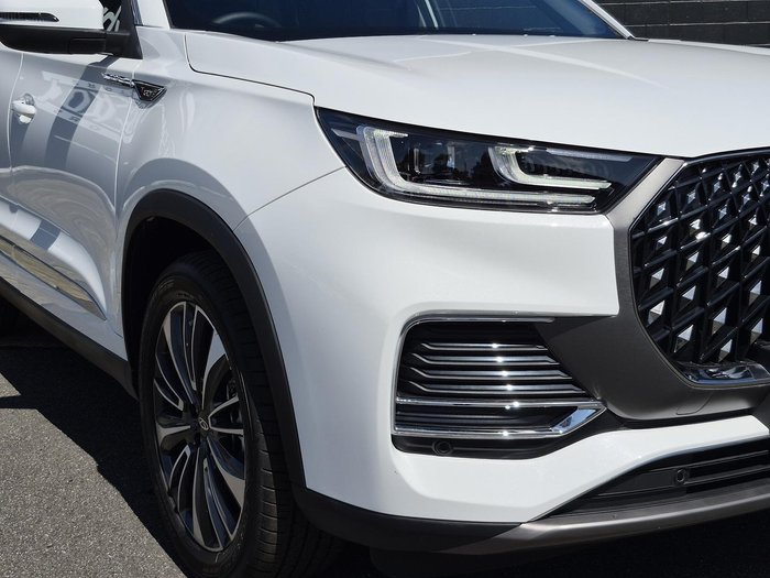 2025 Chery Tiggo 8 Pro Max Ultimate AWD MY24 AWD Lunar White