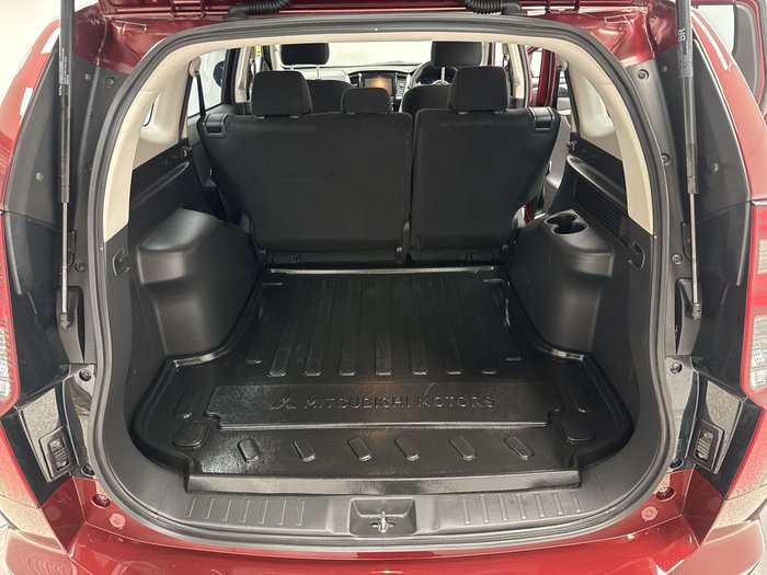 2024 Mitsubishi Pajero Sport GLX