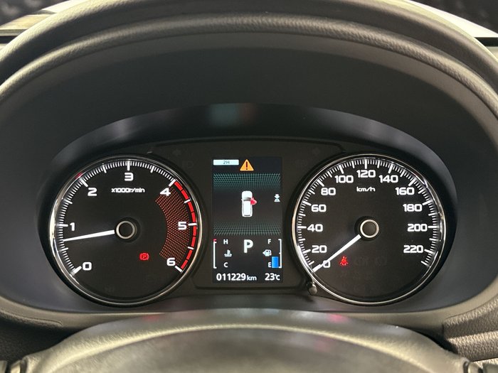 2024 Mitsubishi Pajero Sport GLX