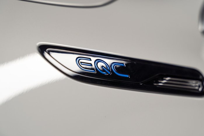 2021 Mercedes-Benz EQC 400 N293 Four Wheel Drive Designo - Opalite White Bright