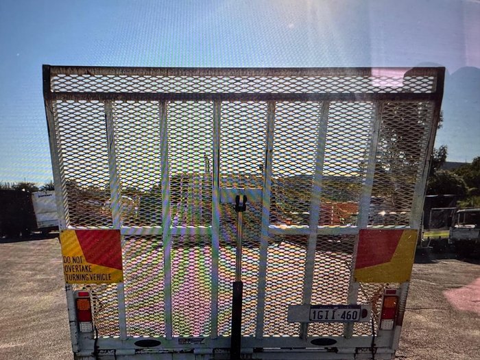 2003 Mitsubishi Fv 500 WHITE