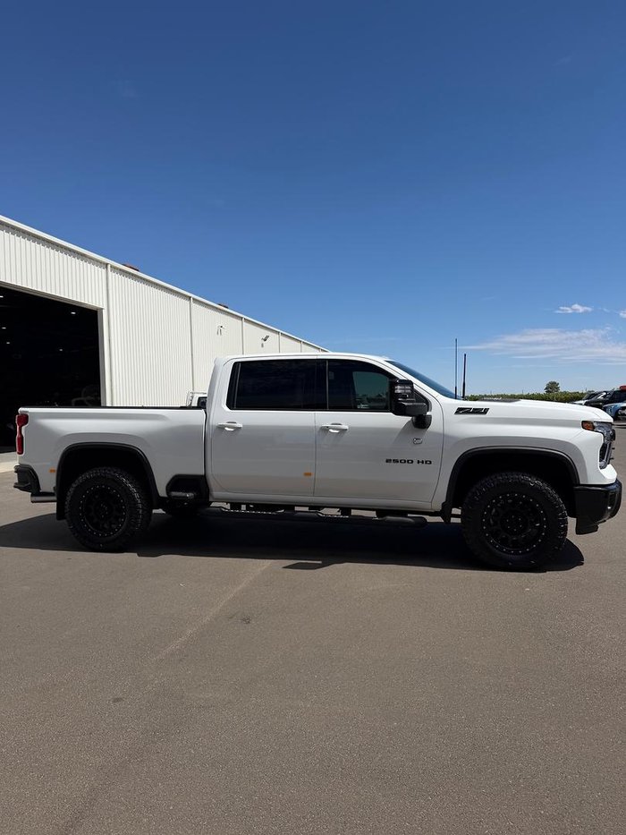 2025 Chevrolet Silverado HD LTZ Premium W/Tech Pack