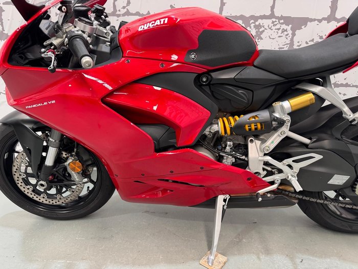 2024 Ducati Panigale V2 Panigale Red
