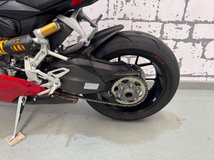 2024 Ducati Panigale V2 Panigale Red