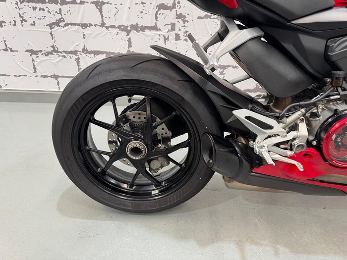 2024 Ducati Panigale V2 Panigale Red