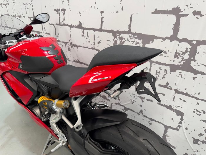 2024 Ducati Panigale V2 Panigale Red