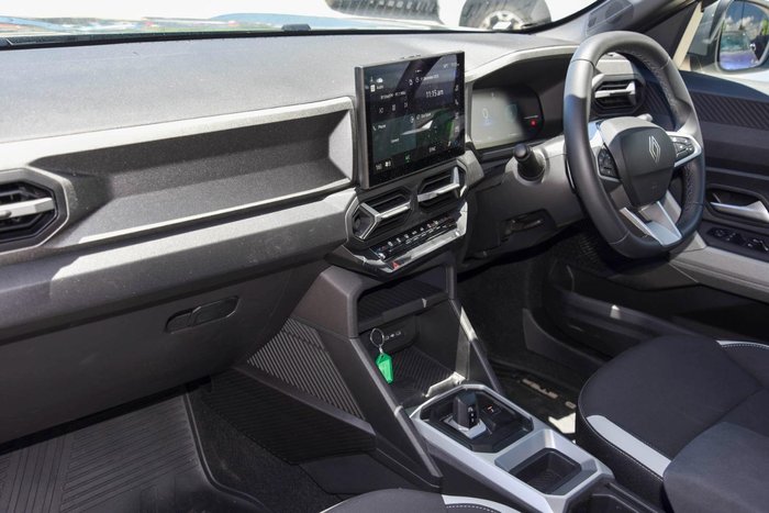 2025 Renault Duster Techno