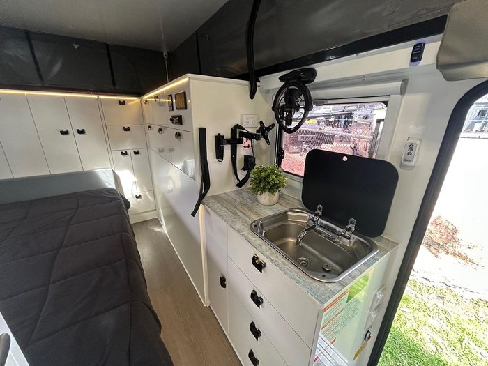 2024 Arctic Campers Frost 15S