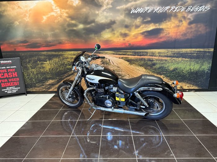 2009 Triumph SPEEDMASTER BLACK