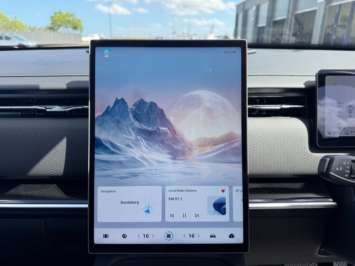 2025 Jaecoo J7 Track