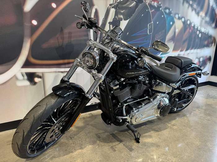 2025 Harley-Davidson Breakout 117 (FXBR) Softail Black