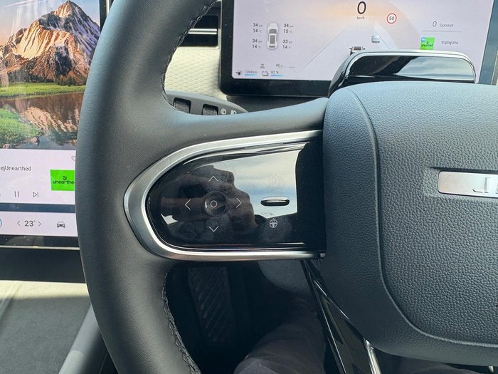 2025 Jaecoo J7 SHS Summit