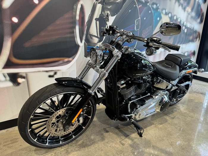 2025 Harley-Davidson Breakout 117 (FXBR) Softail Black