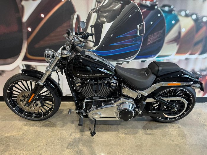 2025 Harley-Davidson Breakout 117 (FXBR) Softail Black