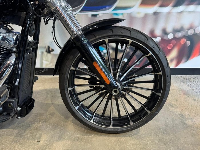 2025 Harley-Davidson Breakout 117 (FXBR) Softail Black