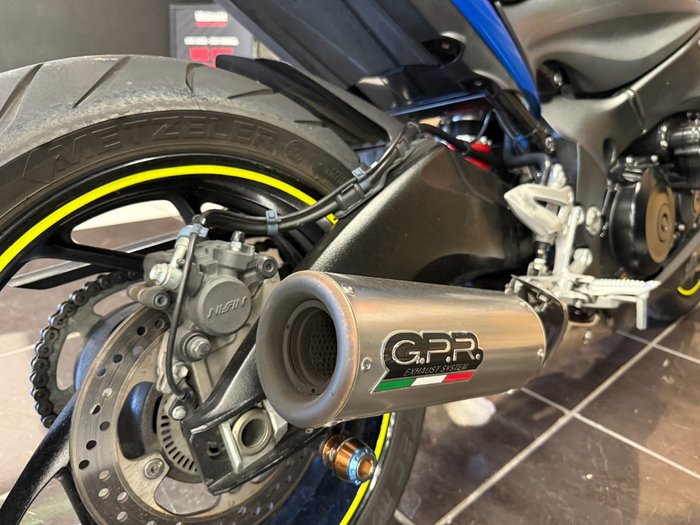 2016 Suzuki GSX-S1000F BLUE